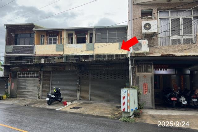台南法拍透天-1