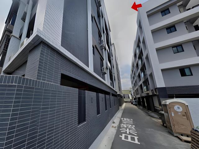 高雄岡山大樓法拍-3