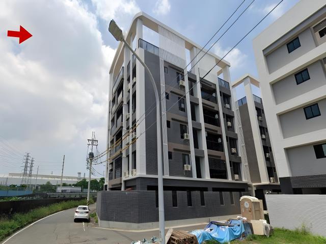 高雄岡山大樓法拍-4