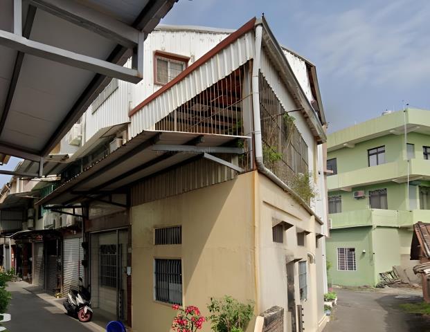 高雄旗山法拍透天-1